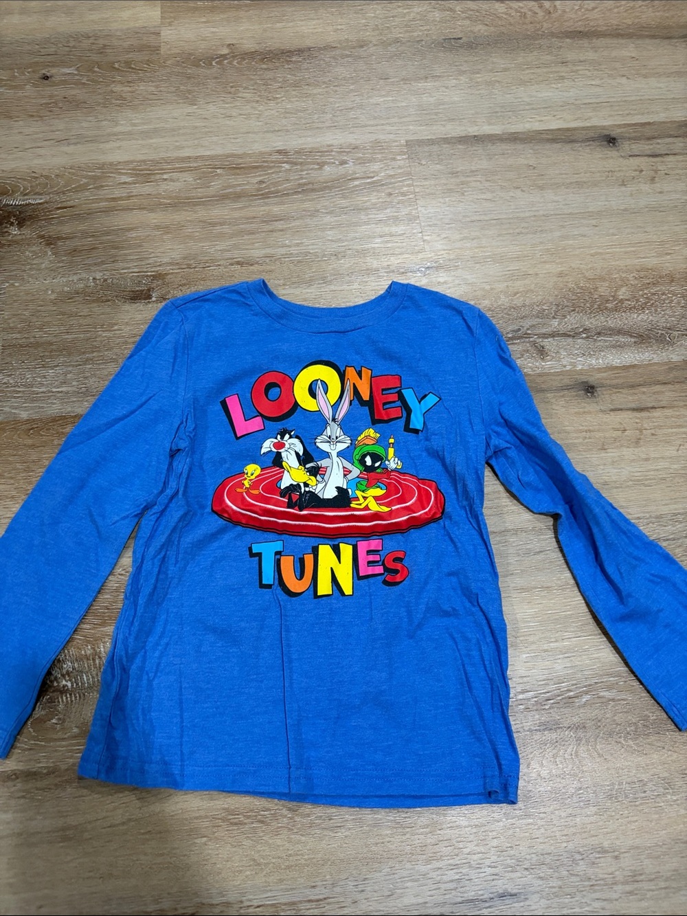 jumping beans Blue Looney Tunes Character Graphic Long-Sleeve Tee